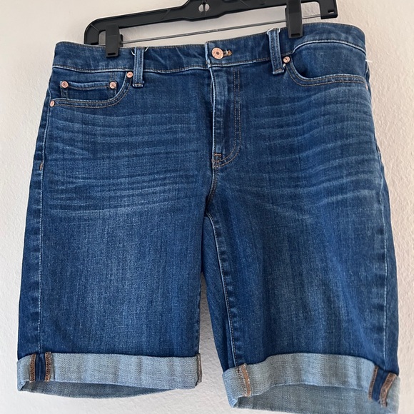 Talbots Dark Blue Navy Girlfriend Shorts (size 8) - Picture 1 of 4